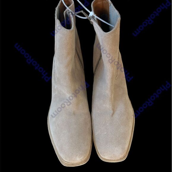 Andre Assous Naia Bootie Beige, size 8, NWOT - Picture 4 of 12